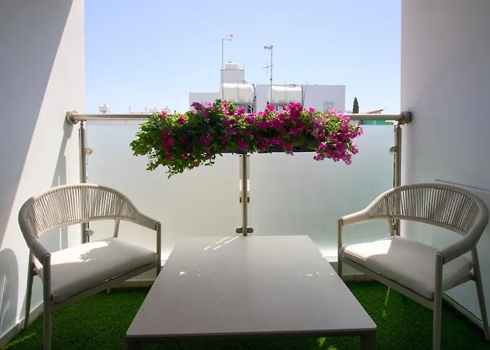 Cosy Charming Balcony * 尼科西亚