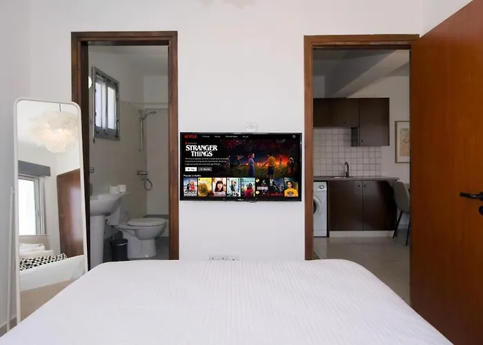 Cosy Charming Balcony 公寓 *