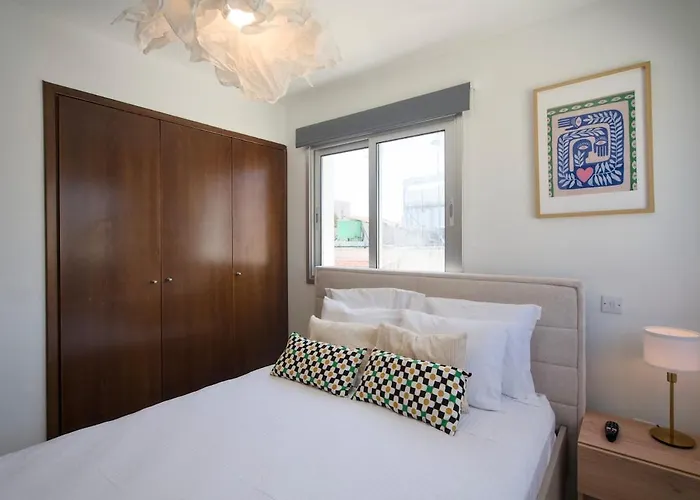 Cosy Charming Balcony 公寓 *